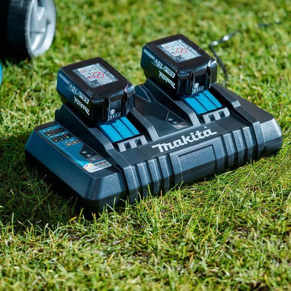 Потужний зарядний пристрій Makita DC18RD (630868-6) : 18V, 7.2В-18В --- 9А 630868-6 фото