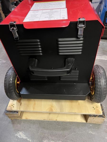 Потужня акумуляторна станція Edon PS-4800 : 3.5/4.0 кВт, чиста синусоїда, 2400 Вт/год, бездротова зарядка, інверторний генератор PS-4800 фото