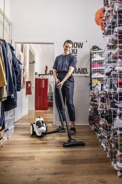 Порохотяг без мішка Karcher VC 3 (1.198-053.0) 2577423473 фото